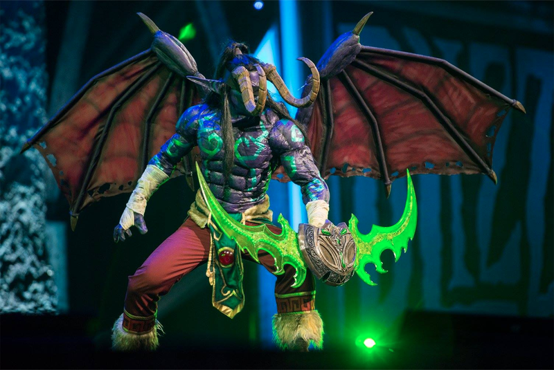 You are NOT PREPARED for this cosplay of Warcraft’s Illidan.